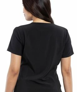 Cherokee Women's The Last Petal Print Scrub Top 7 Cherokee Women's The Last Petal Print Scrub Top -Cherokee Shop 2 ck tf627 print 650 2