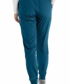 Barco One Women's Racer Solid Scrub Top & Boost Jogger Scrub Pant -Cherokee Shop 3 bc 30set 650