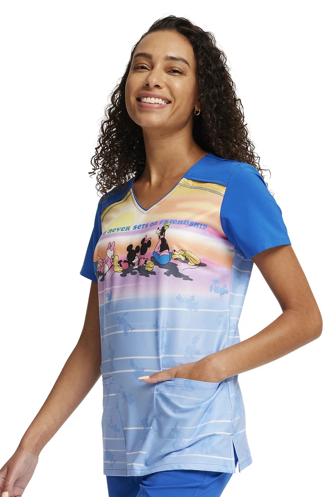 Cherokee Women's Sensational Sunset Print Scrub Top 5 Cherokee Women's Sensational Sunset Print Scrub Top - Image 3