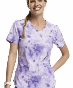 Dickies Women's Tonal Tie Dye Lavender Print Scrub Top 12 Dickies Women's Tonal Tie Dye Lavender Print Scrub Top -Cherokee Shop 3 di dk623 print 650 1