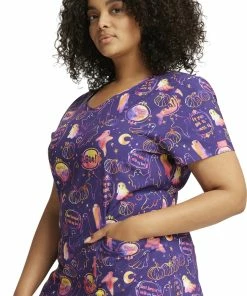 Dickies Women's V-Neck Hanging With My Boo Print Scrub Top 8 Dickies Women's V-Neck Hanging With My Boo Print Scrub Top -Cherokee Shop 3 di dk852 print 650