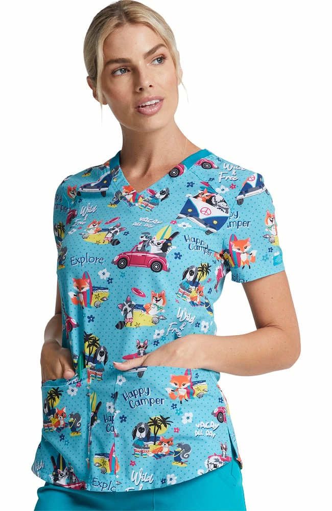 Dickies Clearance Women's Vacay All Day Print Scrub Top 5 Dickies Clearance Women's Vacay All Day Print Scrub Top - Image 3