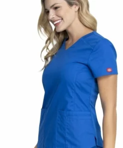 Dickies Women's V-Neck Solid Scrub Top 8 Dickies Women's V-Neck Solid Scrub Top -Cherokee Shop 3 di dk880 650