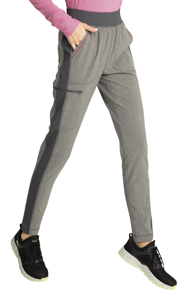 Cherokee Clearance Women's Mid Rise Skinny Leg Pull-On Scrub Pant 6 Cherokee Clearance Women's Mid Rise Skinny Leg Pull-On Scrub Pant - Image 4