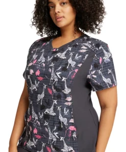 Cherokee Women's Giraffe-Ter My Love Print Scrub Top 10 Cherokee Women's Giraffe-Ter My Love Print Scrub Top -Cherokee Shop 4 ck ck641 print 650 1