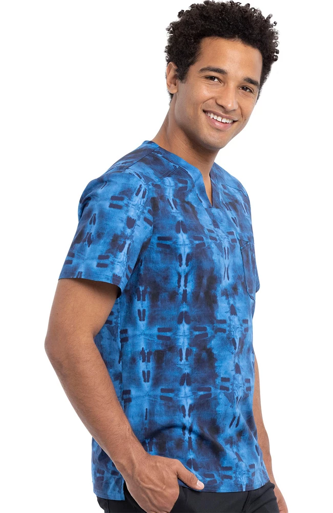 Cherokee Clearance Men's Geo Tie Dye Print Scrub Top 6 Cherokee Clearance Men's Geo Tie Dye Print Scrub Top - Image 4