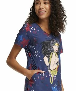 Cherokee Women's Hang With The Stars Print Scrub Top 10 Cherokee Women's Hang With The Stars Print Scrub Top -Cherokee Shop 4 ck tf626 print 650 1