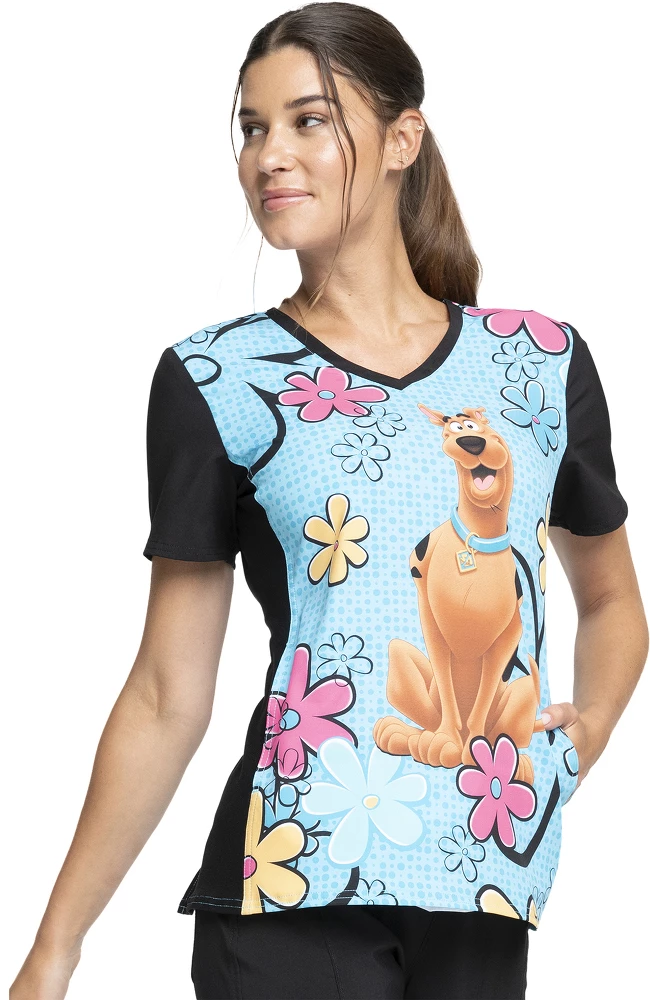 Cherokee Clearance Women's Scooby Sunshine Print Scrub Top 6 Cherokee Clearance Women's Scooby Sunshine Print Scrub Top - Image 4