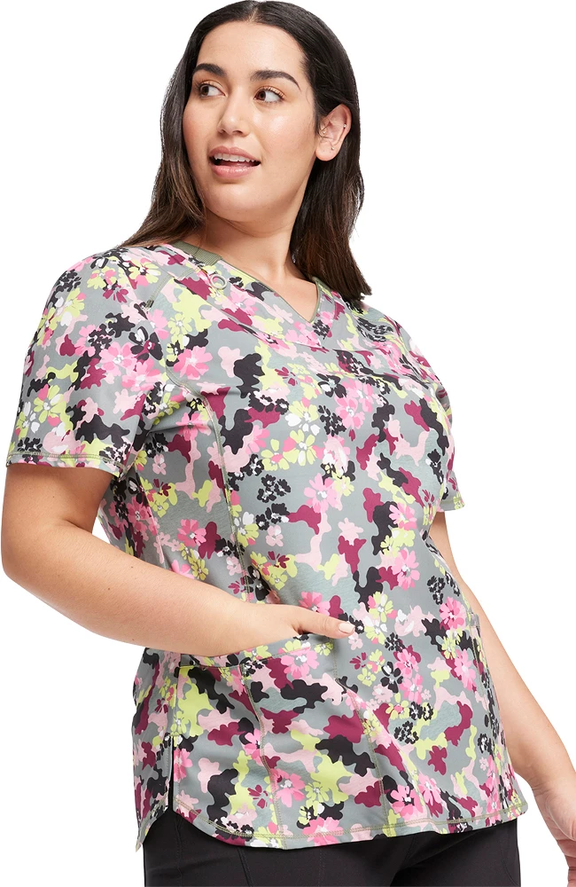 Cherokee Women's Floral Camotion Print Scrub Top 7 Cherokee Women's Floral Camotion Print Scrub Top - Image 5