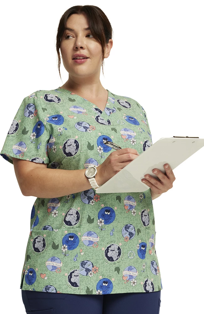 Dickies Women's Happy To Be Here Print Scrub Top 7 Dickies Women's Happy To Be Here Print Scrub Top - Image 5